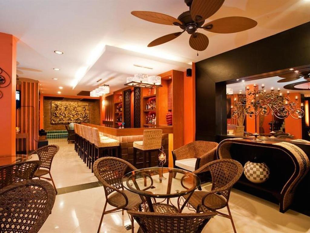 Deva Suites Patong Phuket Eksteriør billede