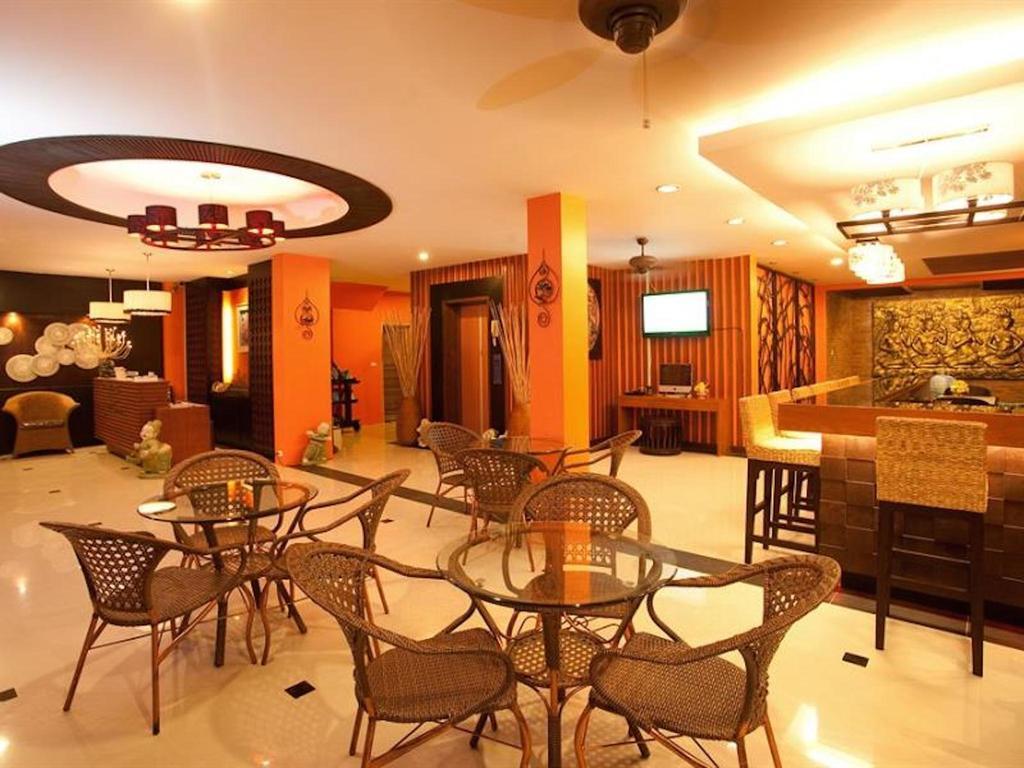 Deva Suites Patong Phuket Eksteriør billede