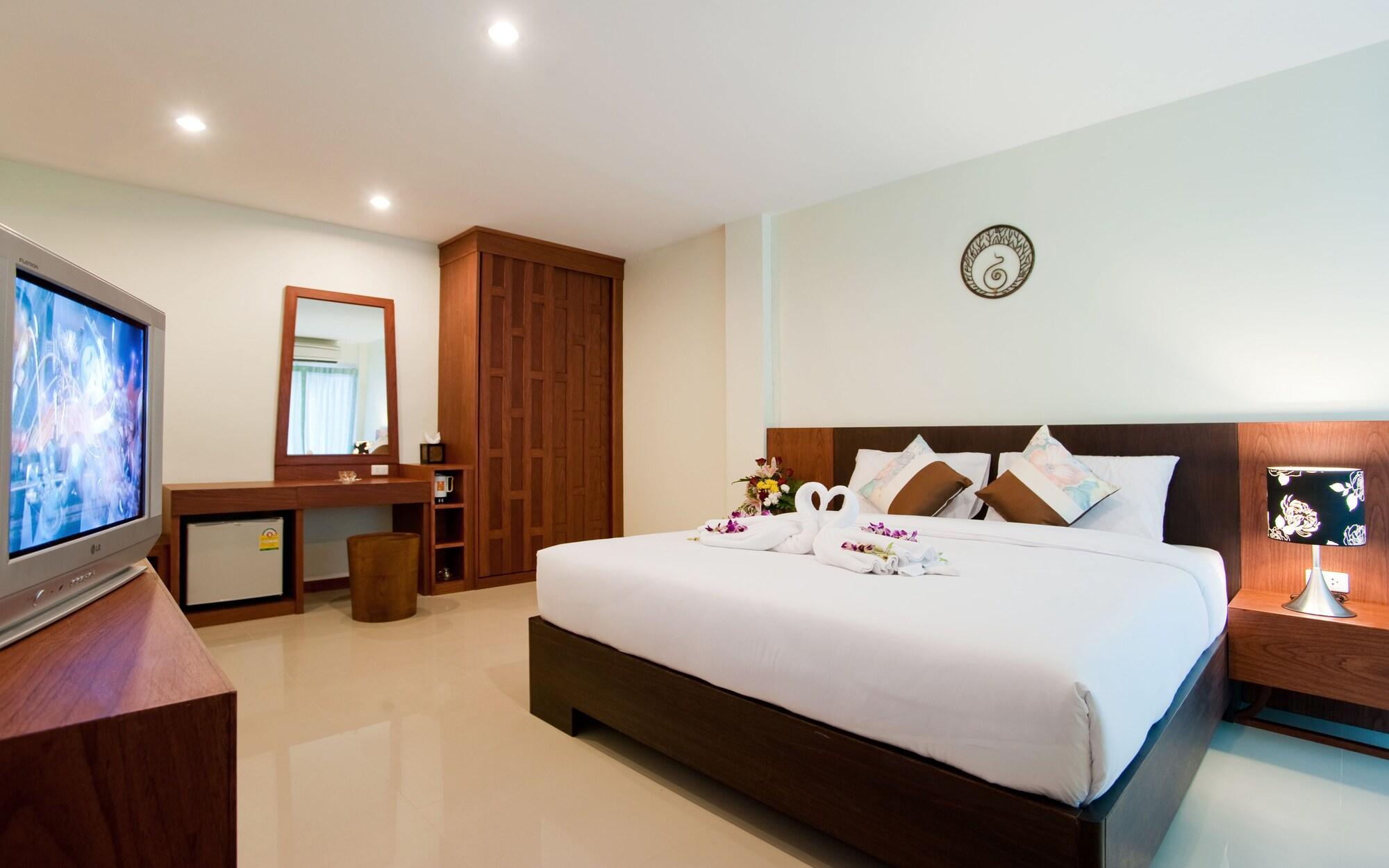 Deva Suites Patong Phuket Eksteriør billede
